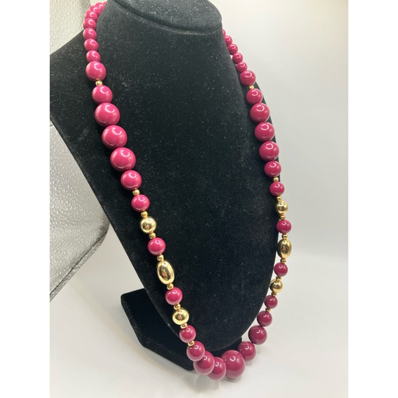 Red and Gold Beaded 25.25 Inch Necklaces! - Picture 2 of 7